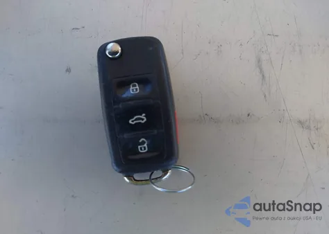 2016 Volkswagen Jetta 1.8T Sport z USA, uszkodzony, nr VIN 3VWD17AJXGM345538